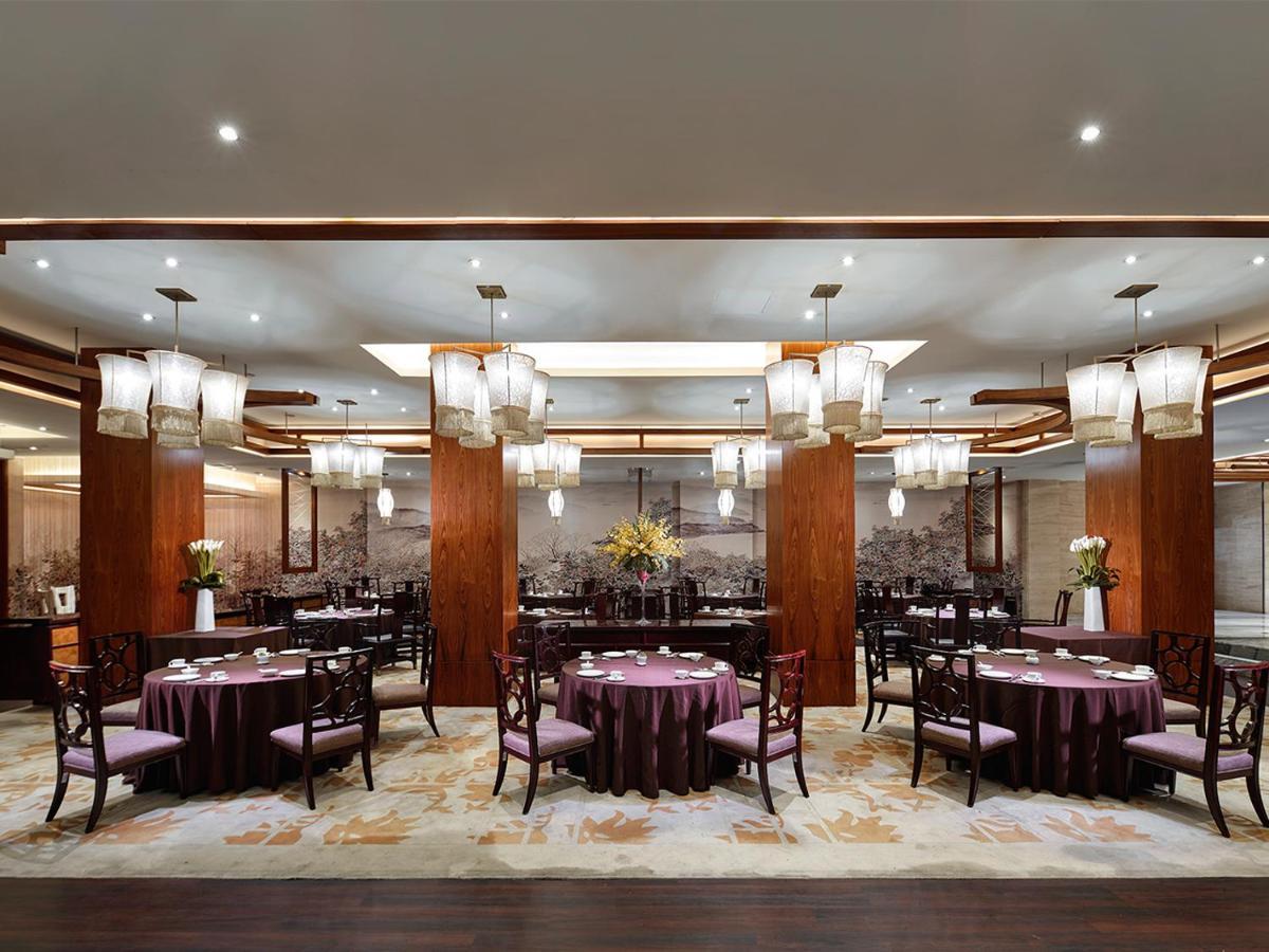 Gehua New Century Hotel Пекин Екстериор снимка