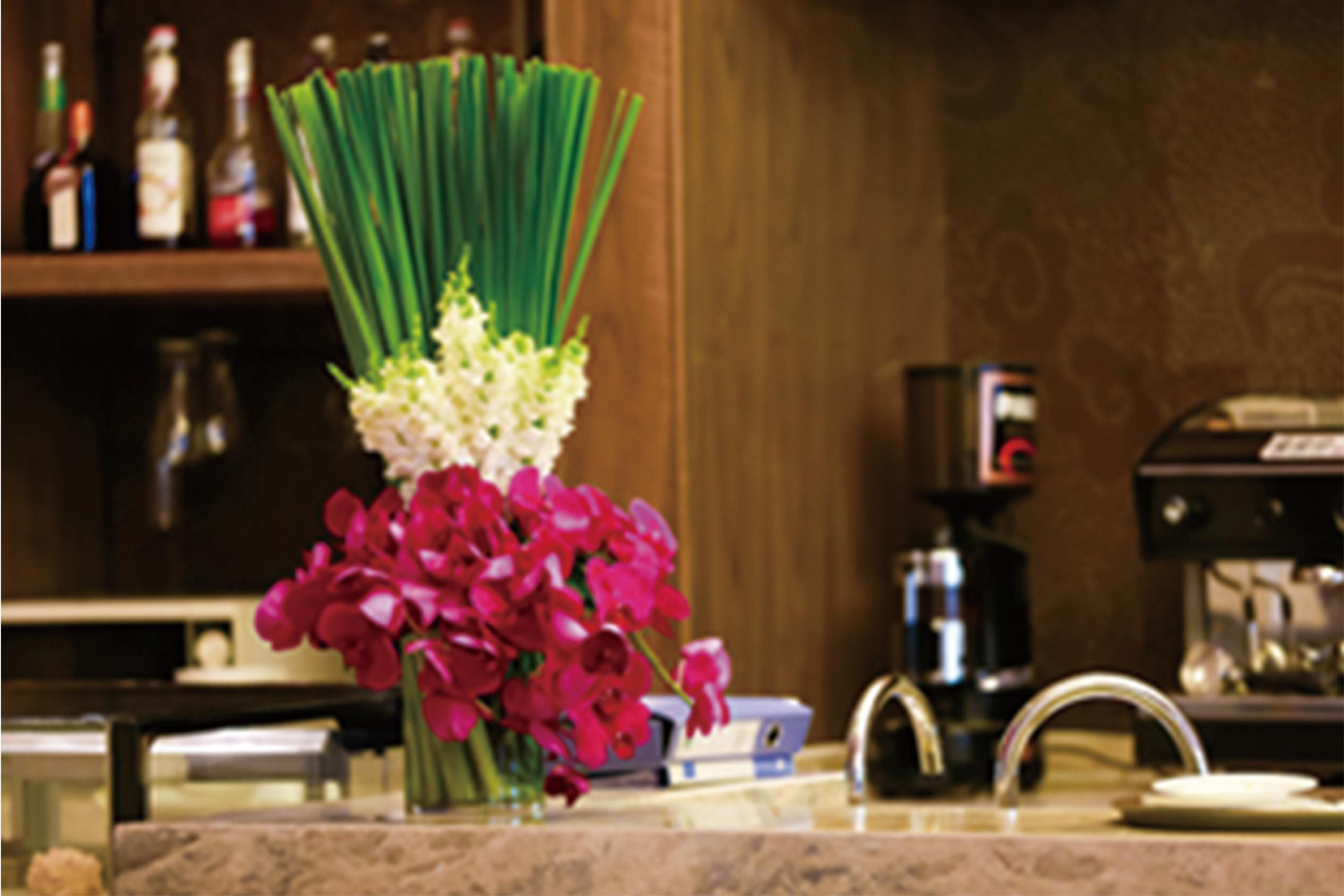 Gehua New Century Hotel Пекин Екстериор снимка