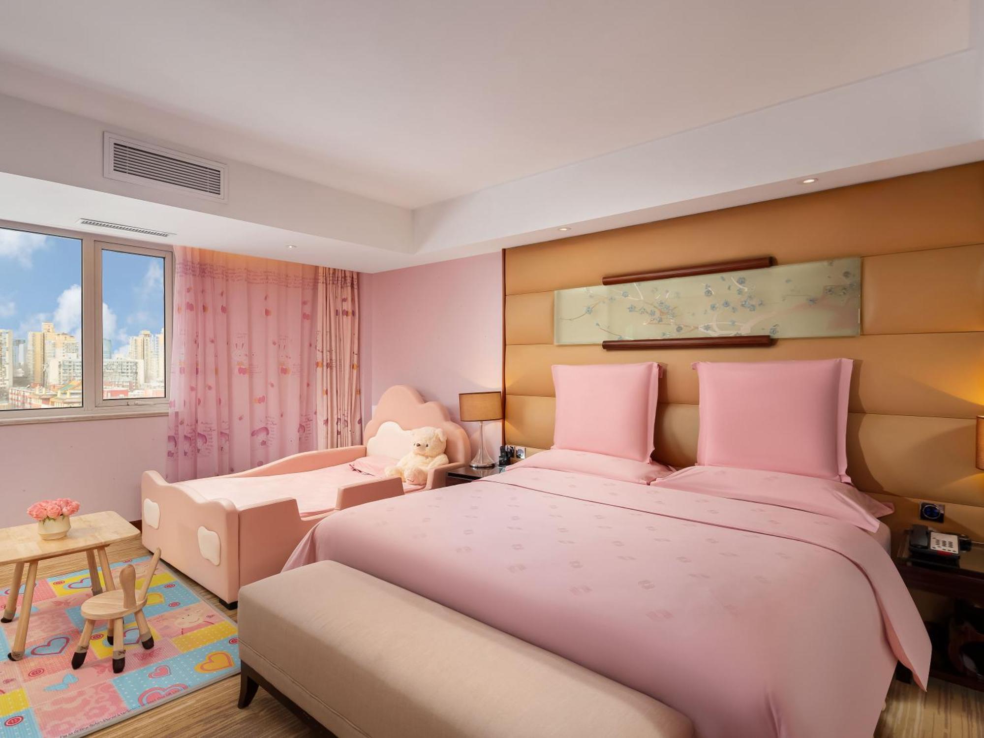 Gehua New Century Hotel Пекин Екстериор снимка
