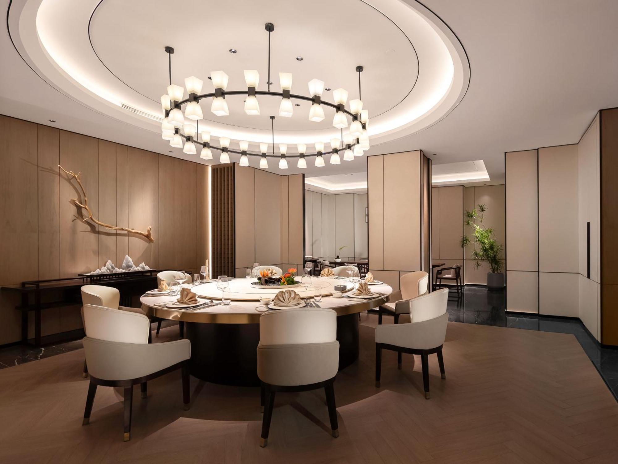 Gehua New Century Hotel Пекин Екстериор снимка