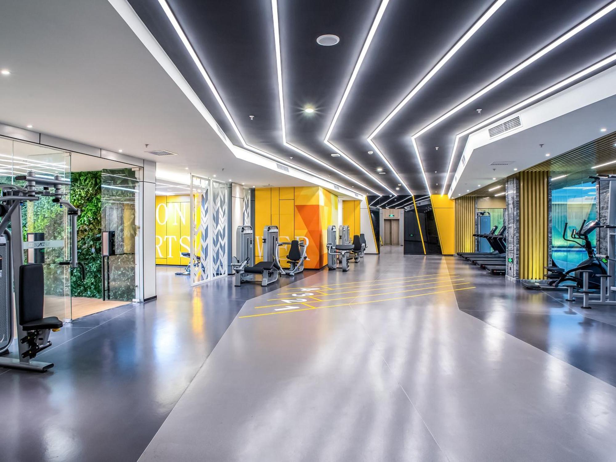 Gehua New Century Hotel Пекин Екстериор снимка